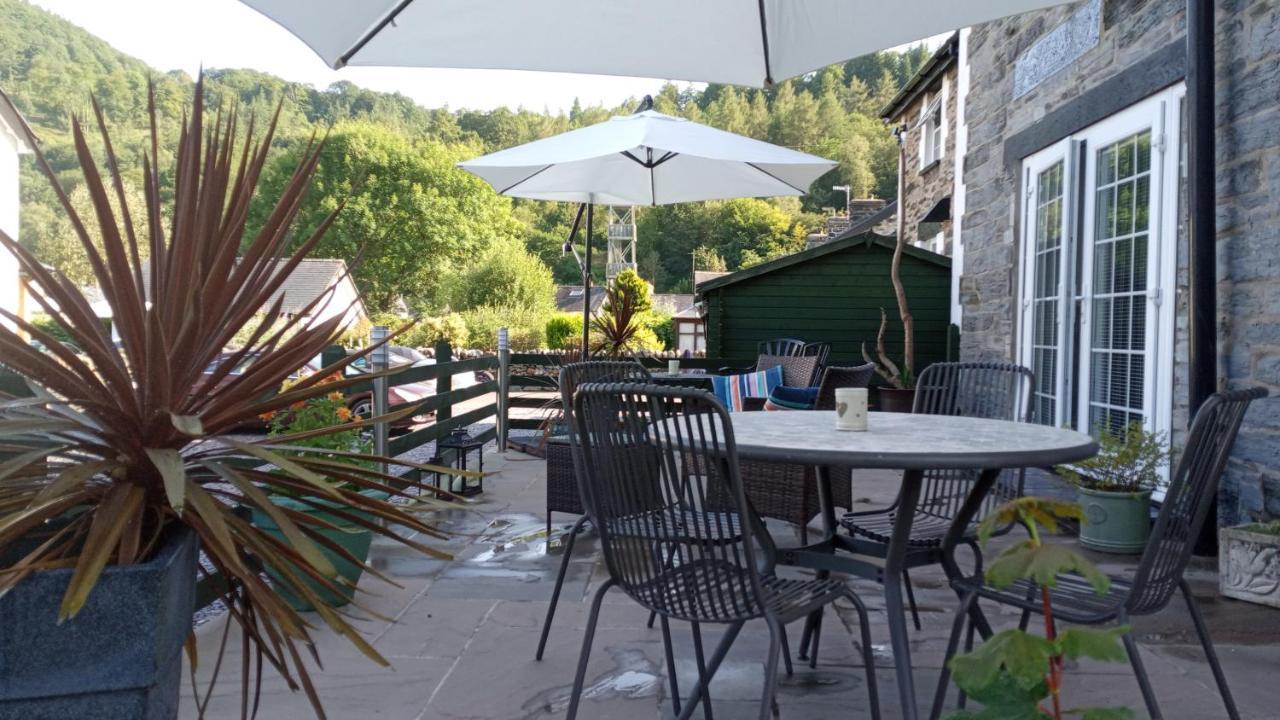Oakfield Guest House Betws-y-Coed Exterior photo